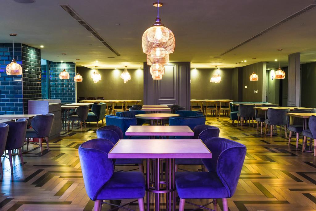 Fx Hotel Тайнань Экстерьер фото
