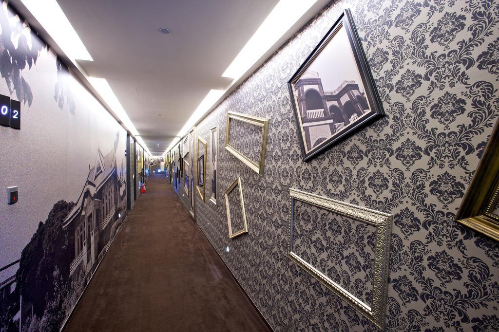 Fx Hotel Тайнань Экстерьер фото