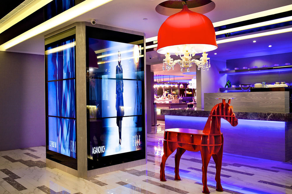 Fx Hotel Тайнань Экстерьер фото