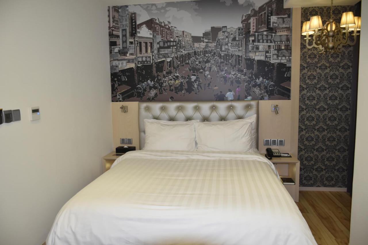 Fx Hotel Тайнань Экстерьер фото